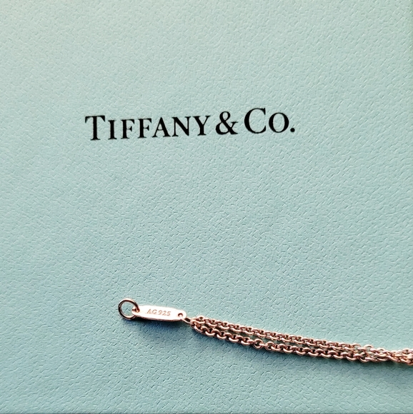 Tiffany & Co, 925 Silver Infinity bracelet, size S Authentic - Picture 3 of 10